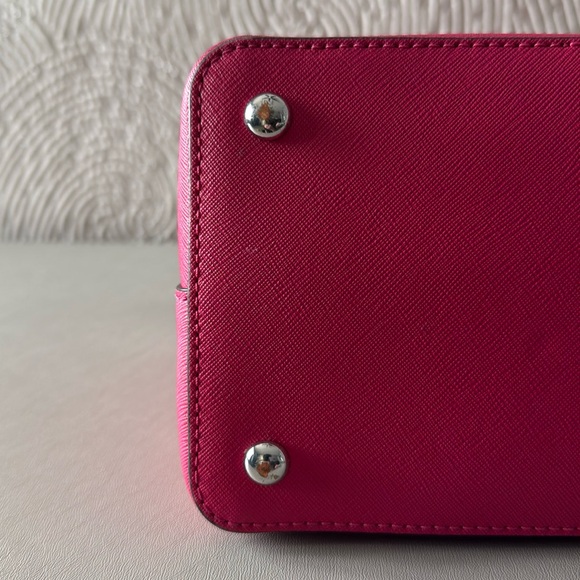 Authentic Michael Kors Handbag - Picture 10 of 11